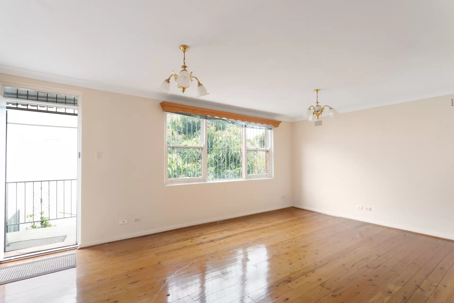 8 Campbell Avenue, Paddington Sold by Sydney Sotheby's International Realty - image 1