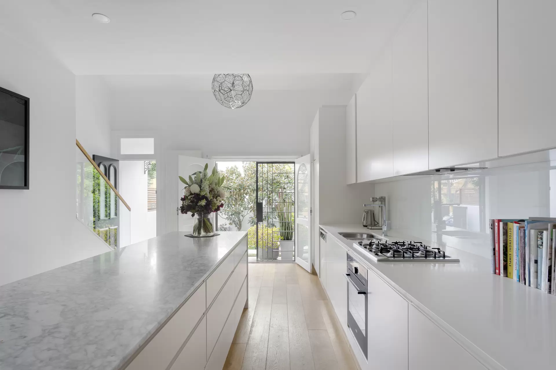 31 View Street, Woollahra Sold by Sydney Sotheby's International Realty - image 1