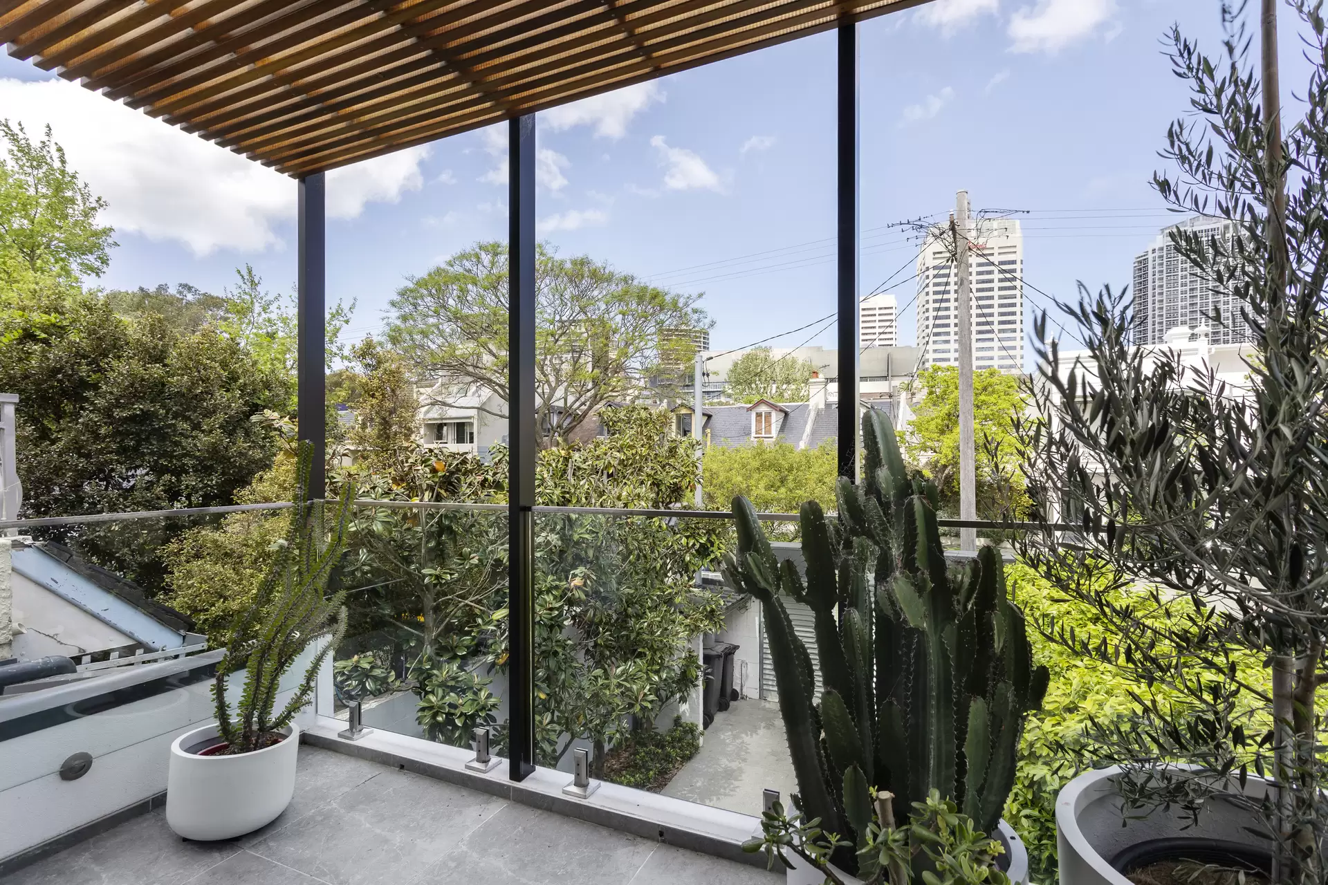 31 View Street, Woollahra Sold by Sydney Sotheby's International Realty - image 1