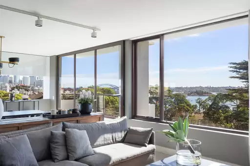 3/51 Darling Point Road, Darling Point Leased by Sydney Sotheby's International Realty