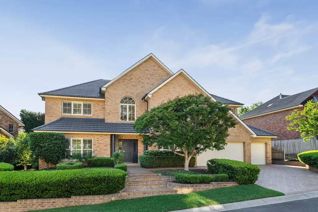 8 Lynton Green, West Pennant Hills Sold by Sydney Sotheby's International Realty