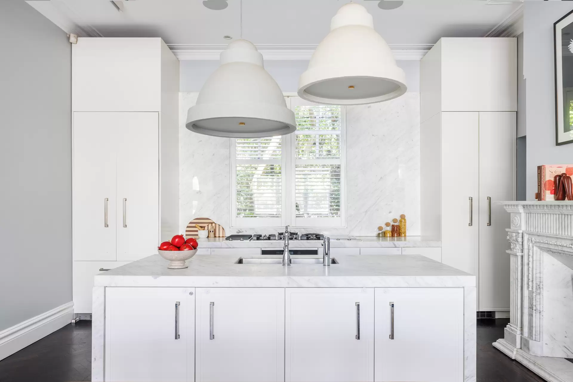 1/24 Rosemont Avenue, Woollahra Sold by Sydney Sotheby's International Realty - image 1