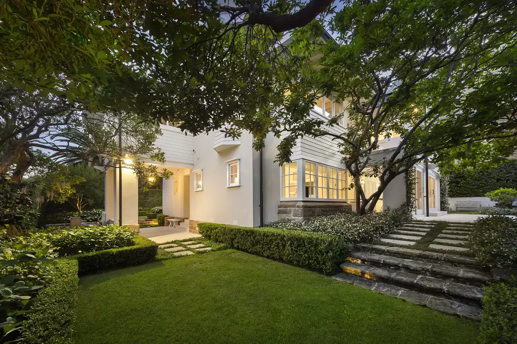 380 Edgecliff Road, Woollahra Sold by Sydney Sotheby's International Realty