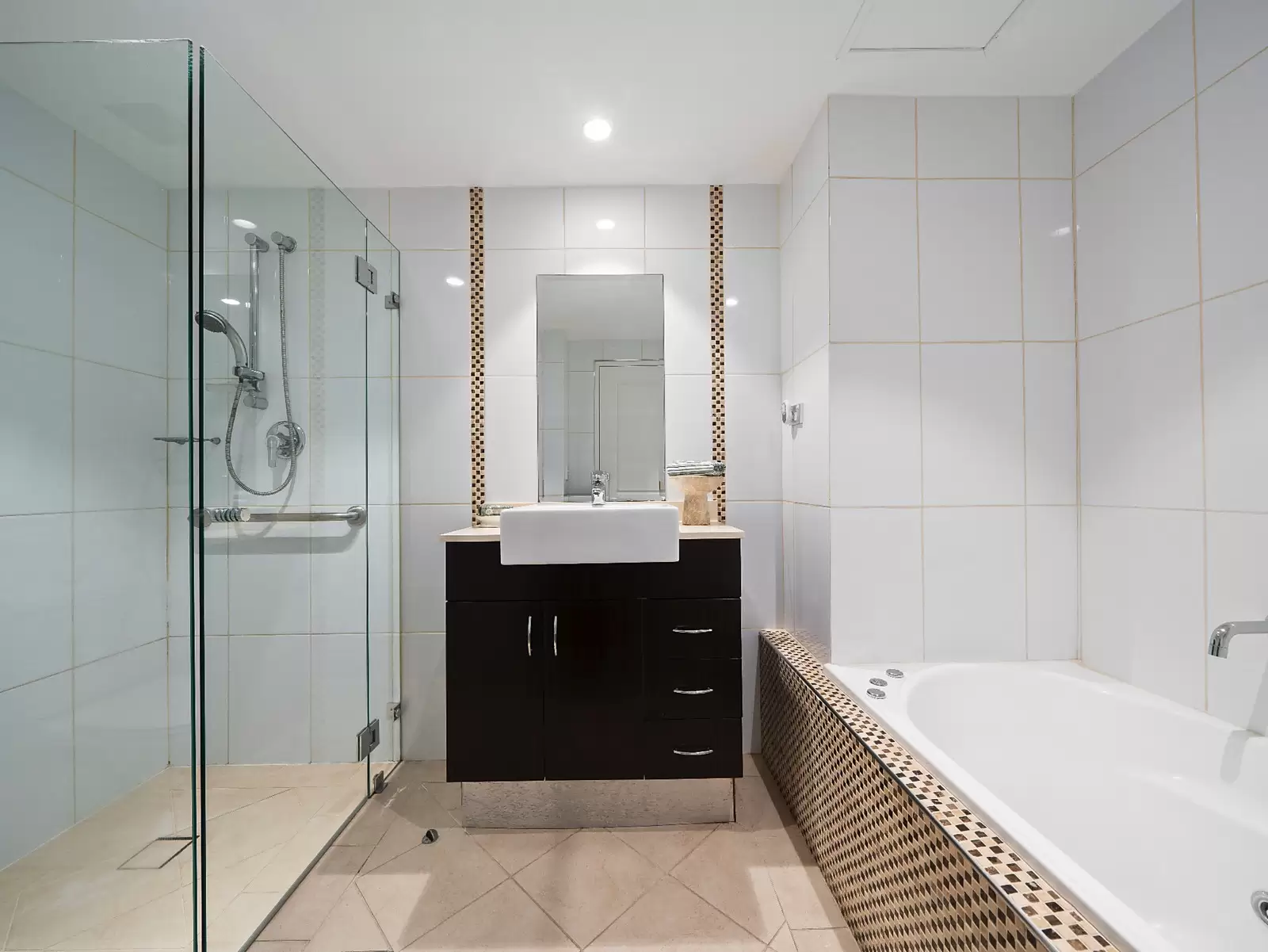 5/30-32 Birriga Road, Bellevue Hill Sold by Sydney Sotheby's International Realty - image 9