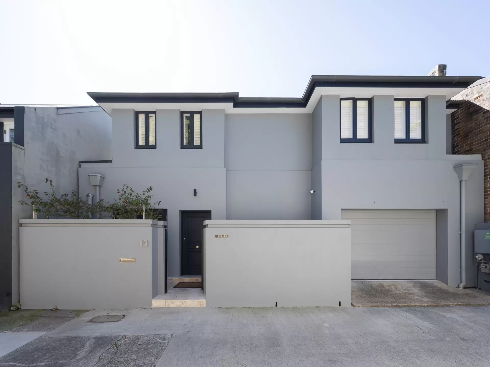 13 Pickering Lane, Woollahra Sold by Sydney Sotheby's International Realty - image 1
