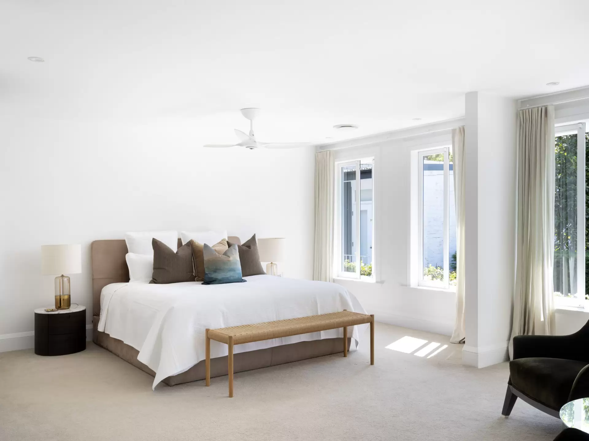 13 Pickering Lane, Woollahra Sold by Sydney Sotheby's International Realty - image 1