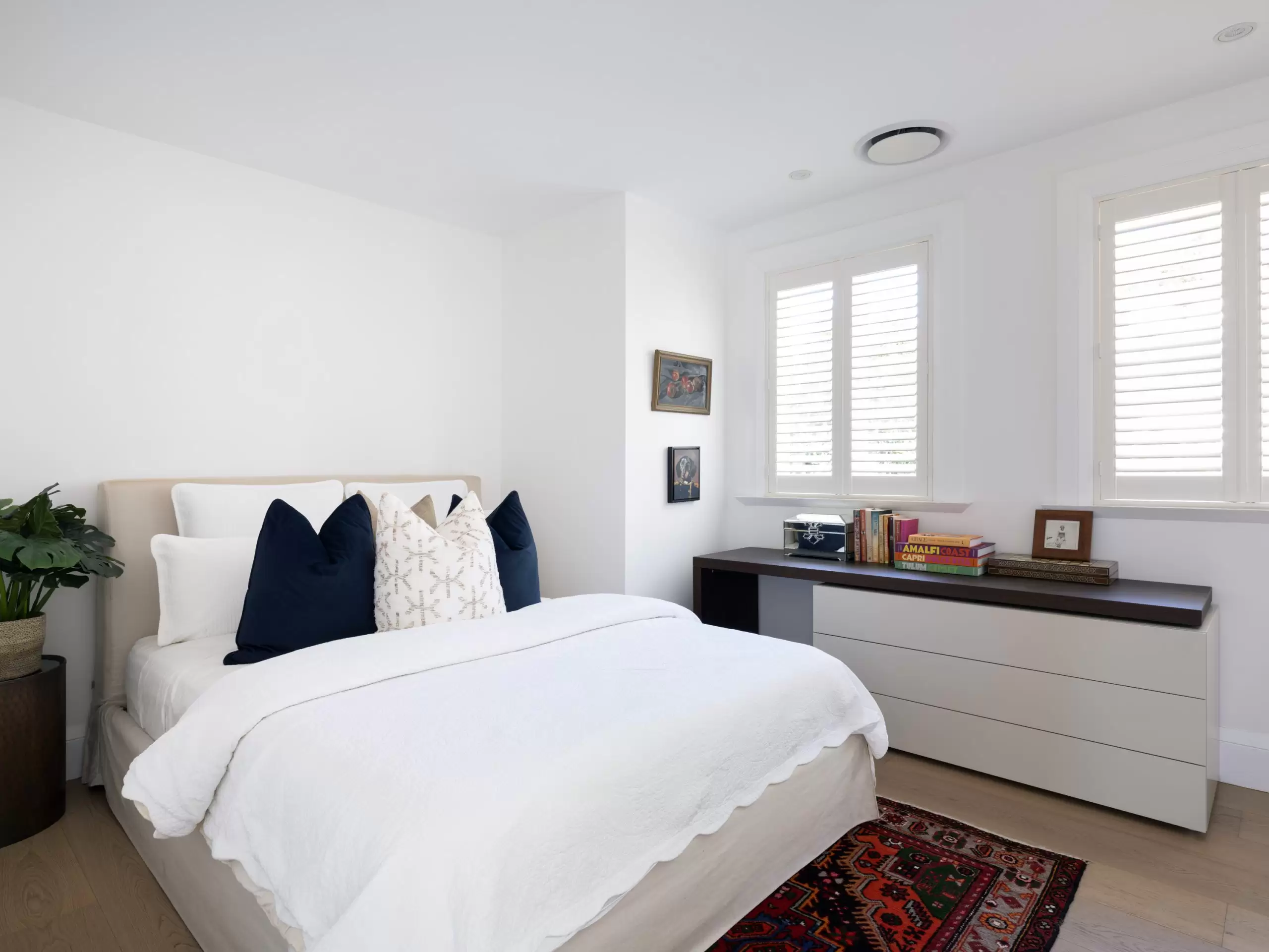 13 Pickering Lane, Woollahra Sold by Sydney Sotheby's International Realty - image 21