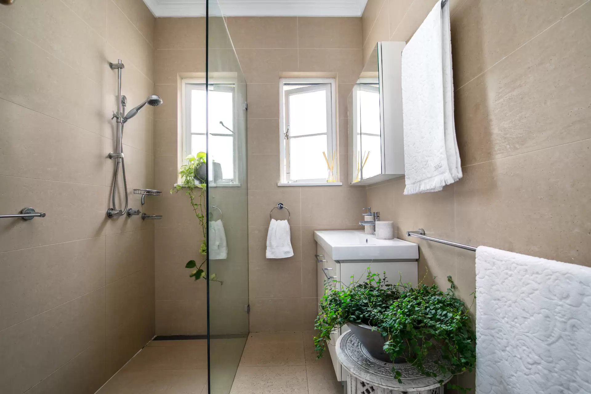10/24 Cooper Street, Double Bay Sold by Sydney Sotheby's International Realty - image 6