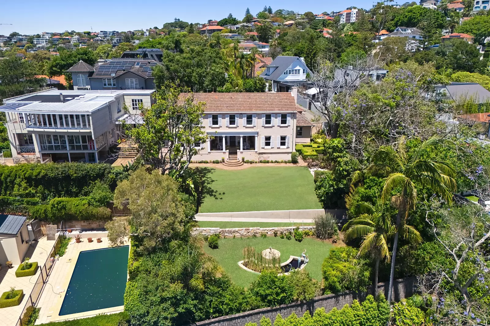 43 Latimer Road, Bellevue Hill Sold by Sydney Sotheby's International Realty - image 1