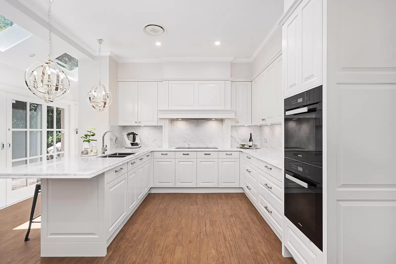 2 Kensett Avenue, Leura For Sale by Sydney Sotheby's International Realty - image 4