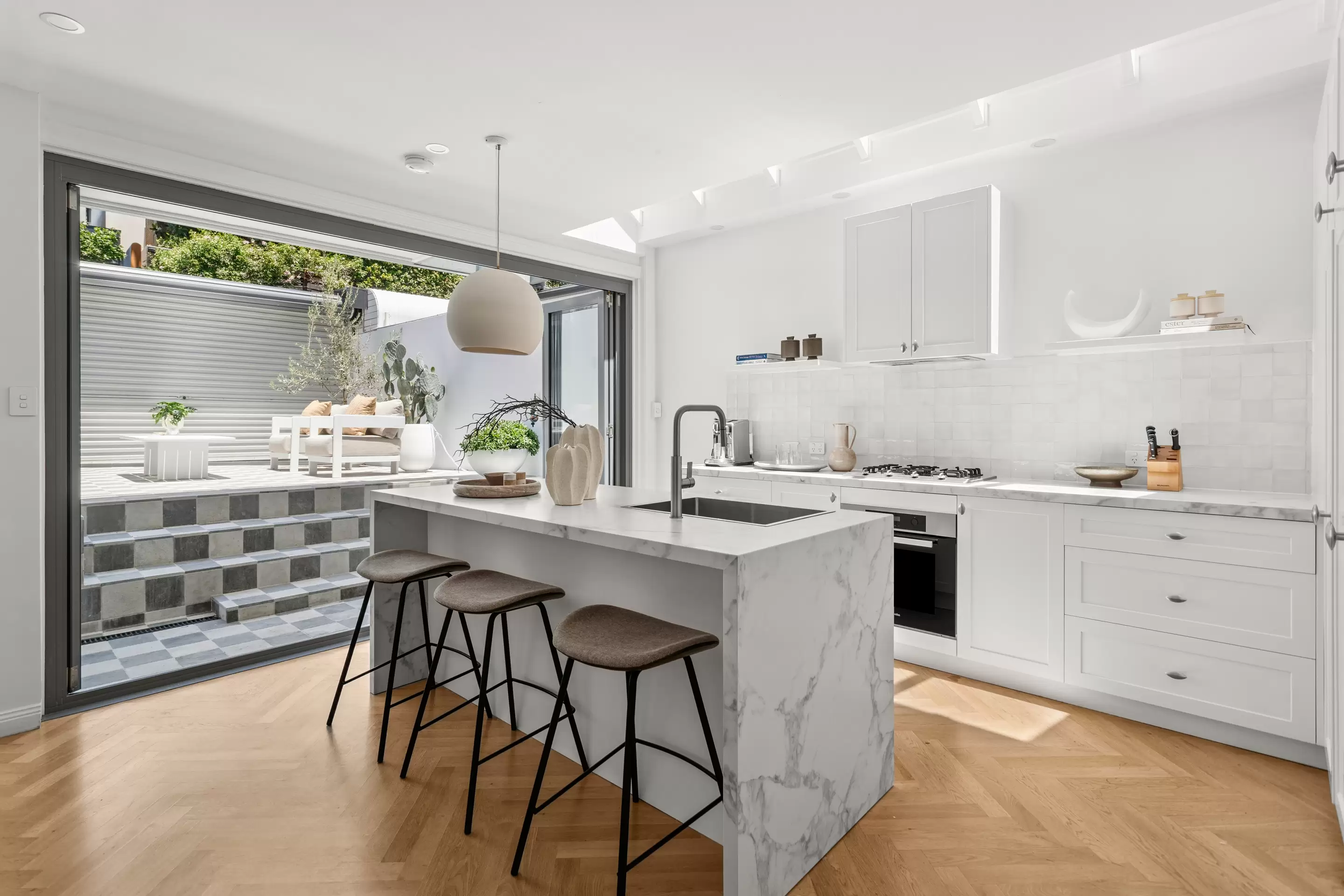 52 Dillon Street, Paddington Sold by Sydney Sotheby's International Realty - image 5