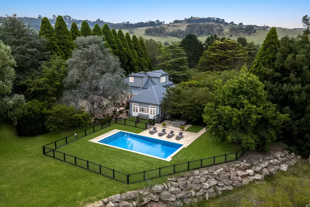 360 Tourist Road, Glenquarry Sold by Sydney Sotheby's International Realty