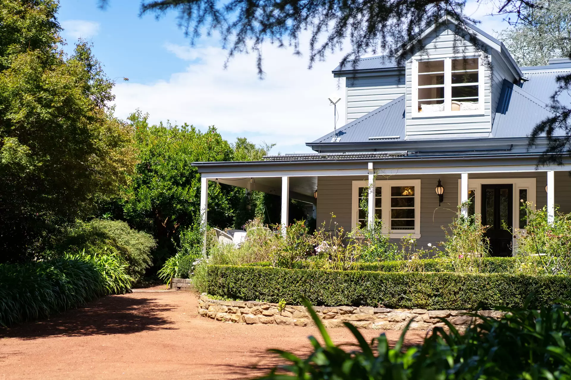 360 Tourist Road, Glenquarry Sold by Sydney Sotheby's International Realty - image 6