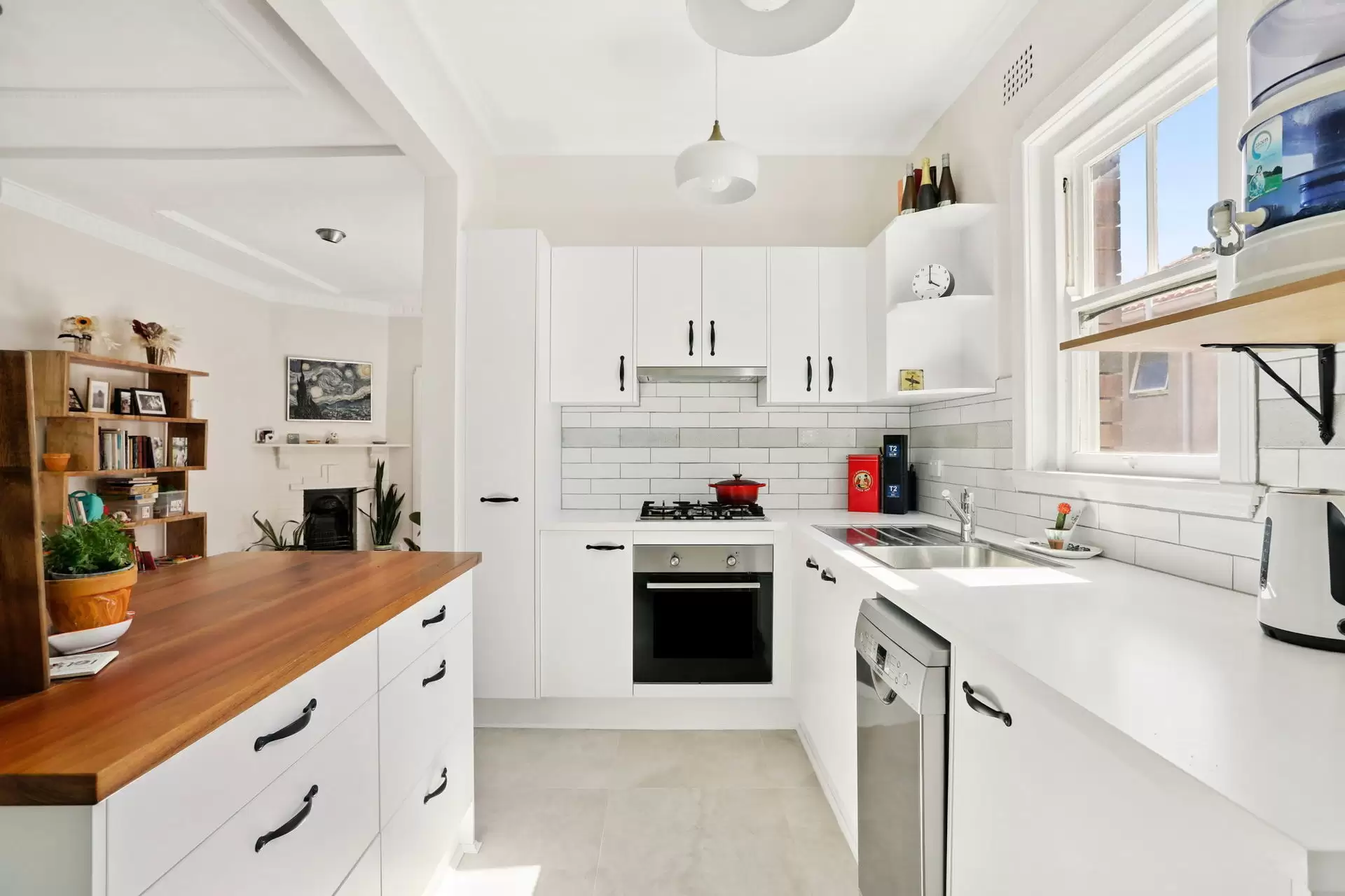 3/74 Haig Street, Maroubra Sold by Sydney Sotheby's International Realty - image 2