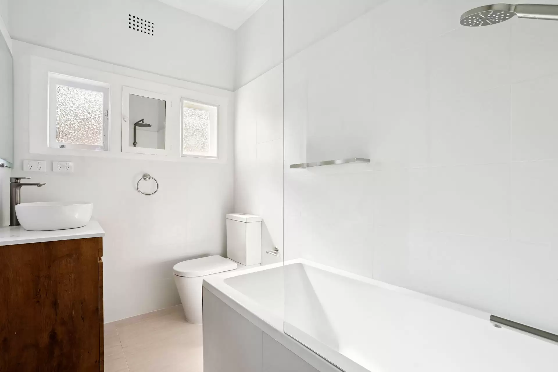 3/74 Haig Street, Maroubra Sold by Sydney Sotheby's International Realty - image 7
