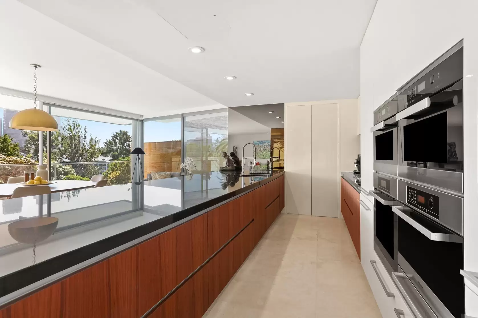 2/1 Grantham Street, Potts Point Sold by Sydney Sotheby's International Realty - image 3