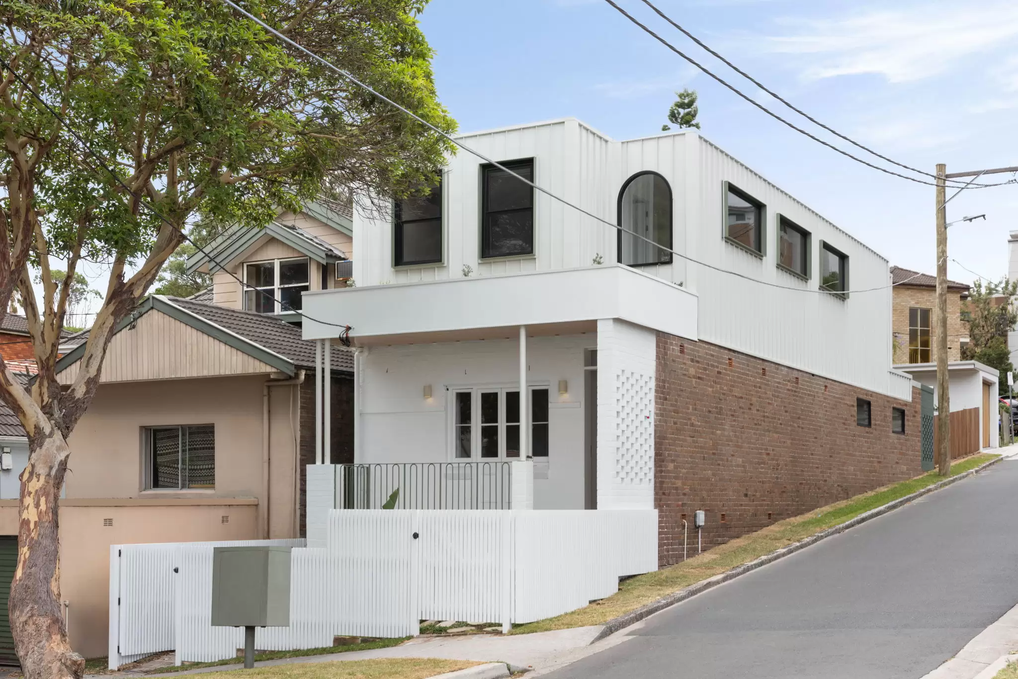 10 Clifford Street, Coogee Sold by Sydney Sotheby's International Realty - image 1