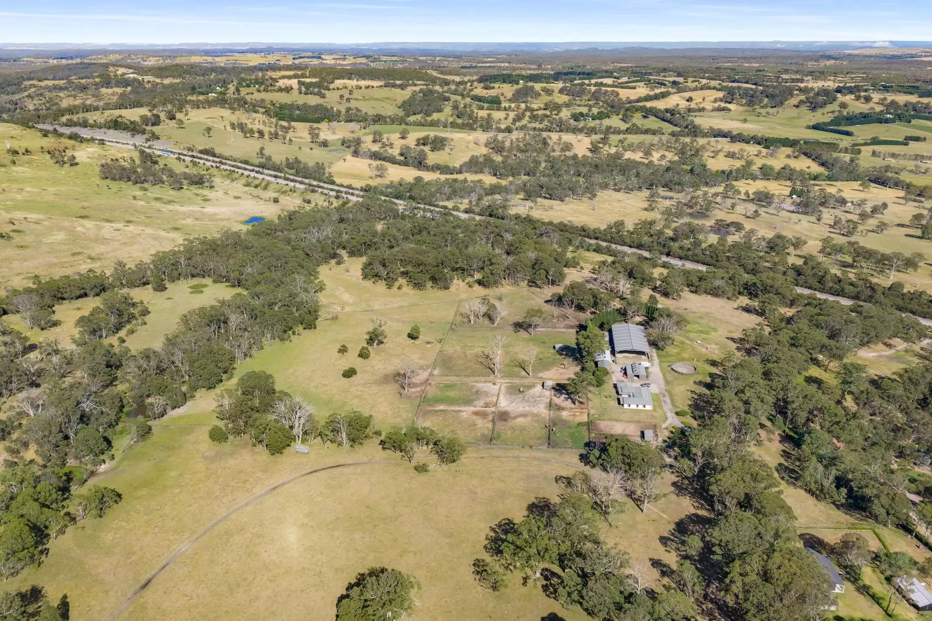77 Joadja Crescent, Woodlands Sold by Sydney Sotheby's International Realty - image 5