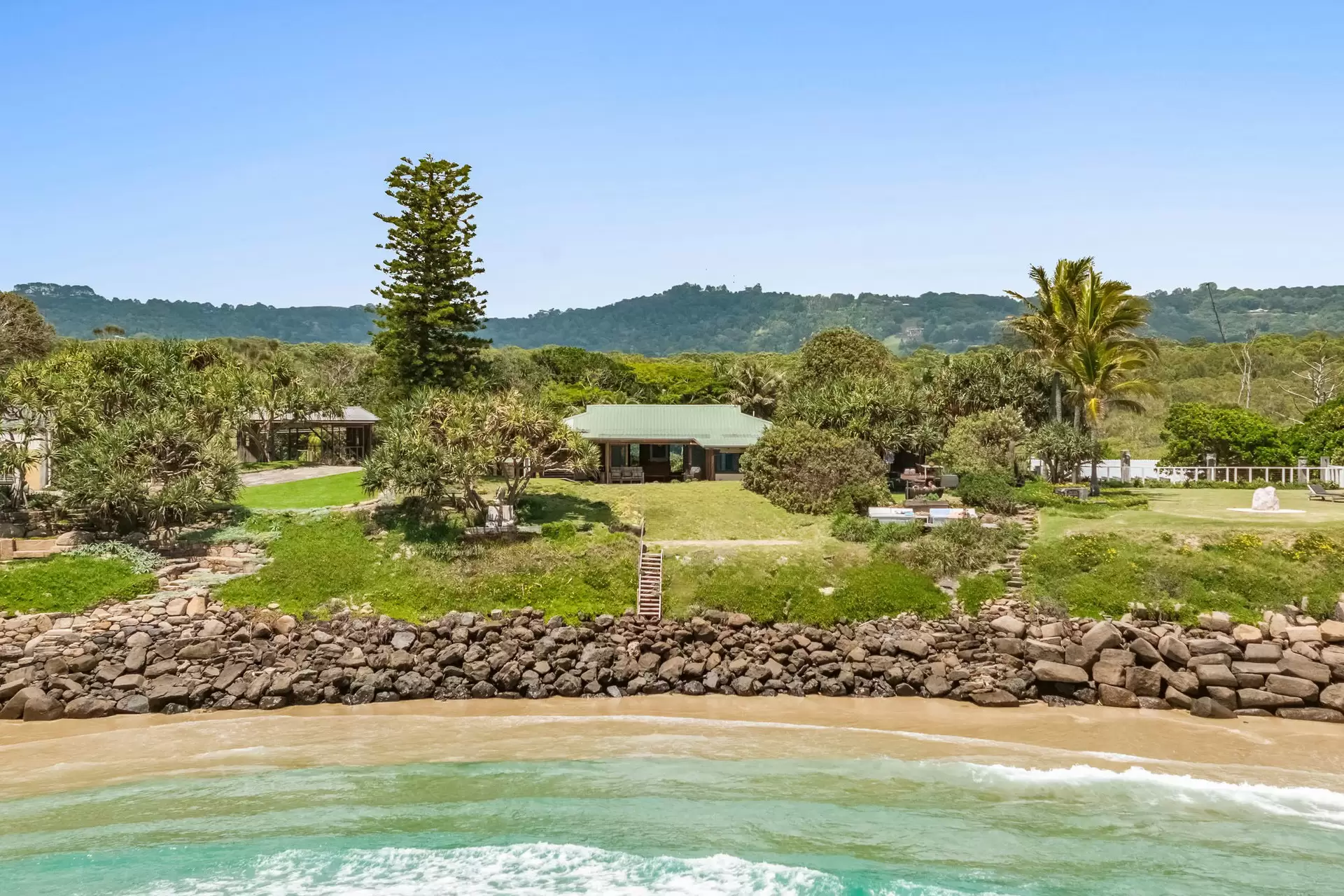 6B Childe Street, Byron Bay Sold by Sydney Sotheby's International Realty - image 3