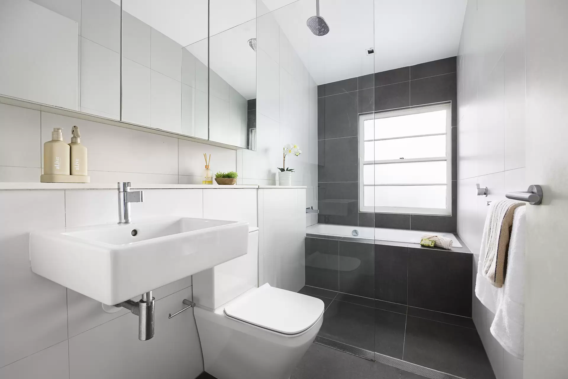 7/9 Glenwood Avenue, Coogee Sold by Sydney Sotheby's International Realty - image 8