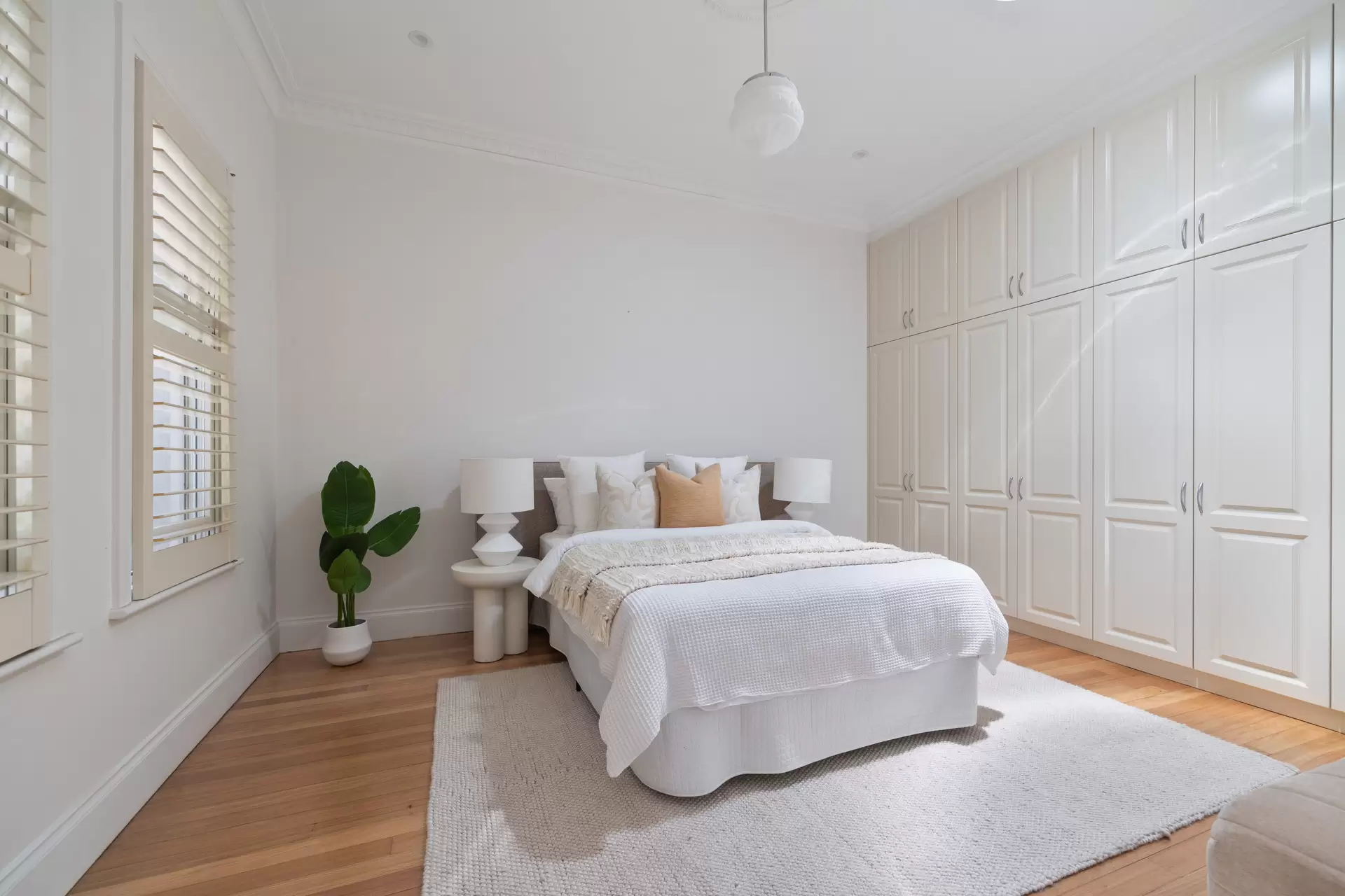 29 Milroy Avenue, Kensington Sold by Sydney Sotheby's International Realty - image 16