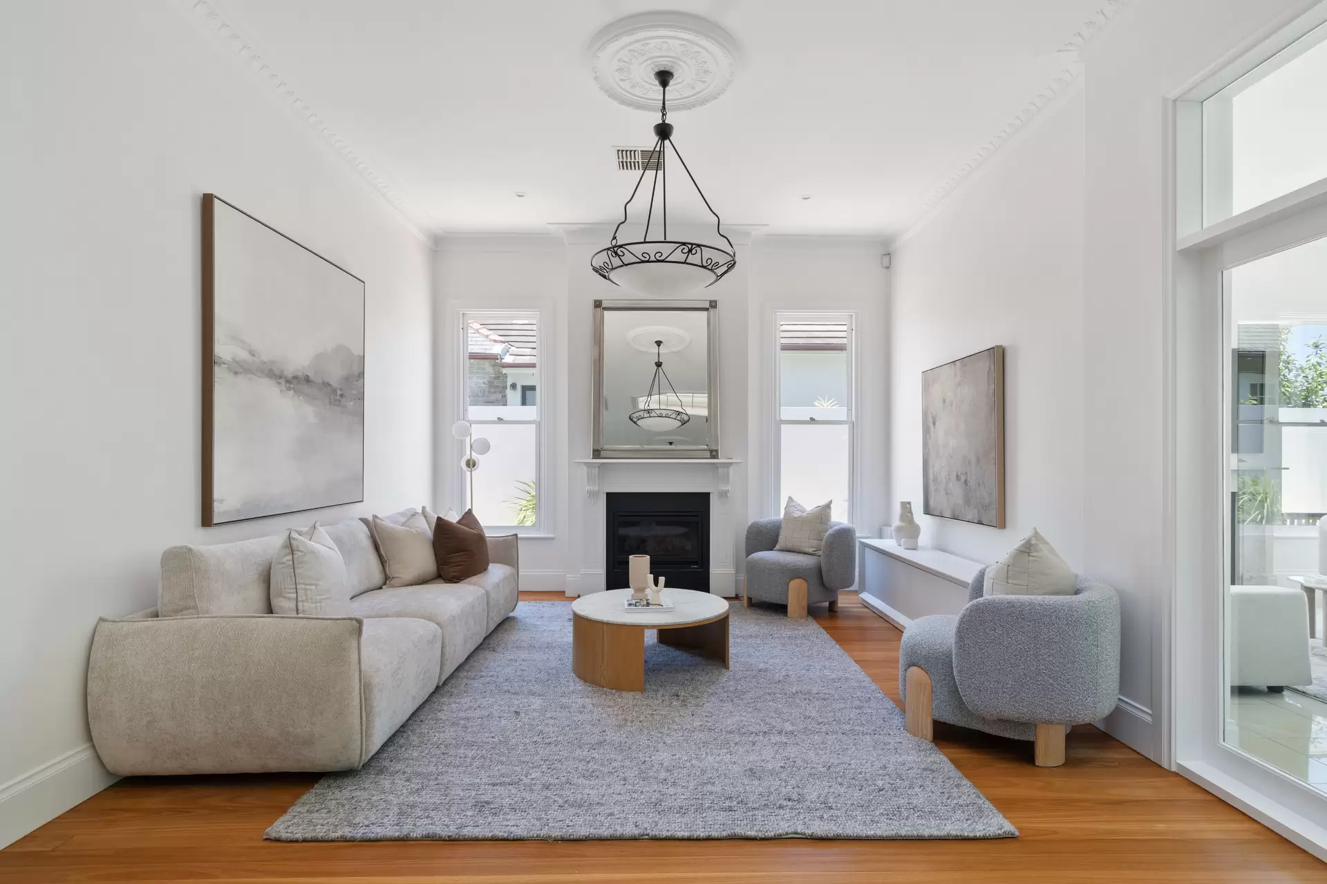 29 Milroy Avenue, Kensington Sold by Sydney Sotheby's International Realty - image 5