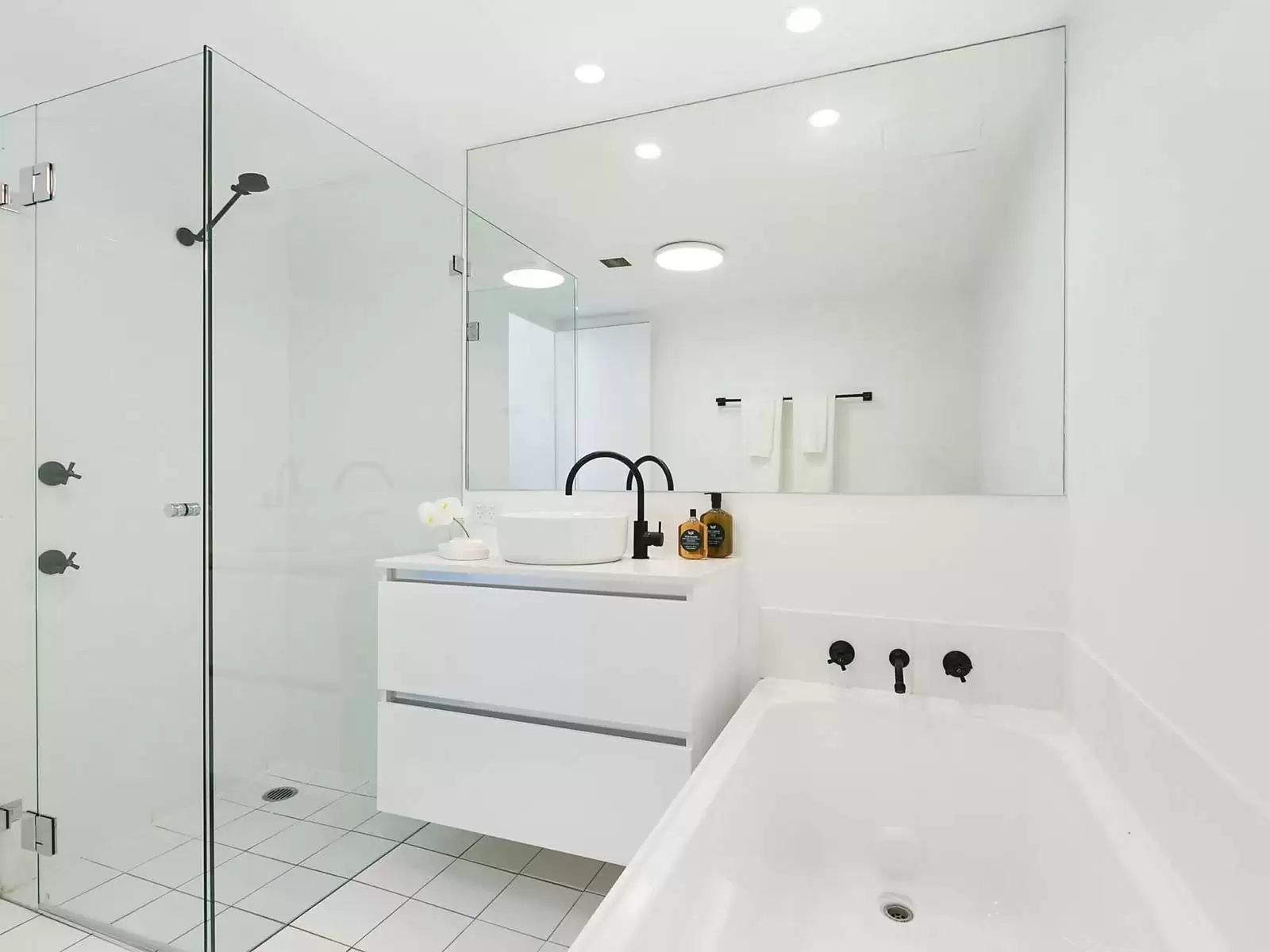10/33 East Crescent, Mcmahons Point Leased by Sydney Sotheby's International Realty - image 18