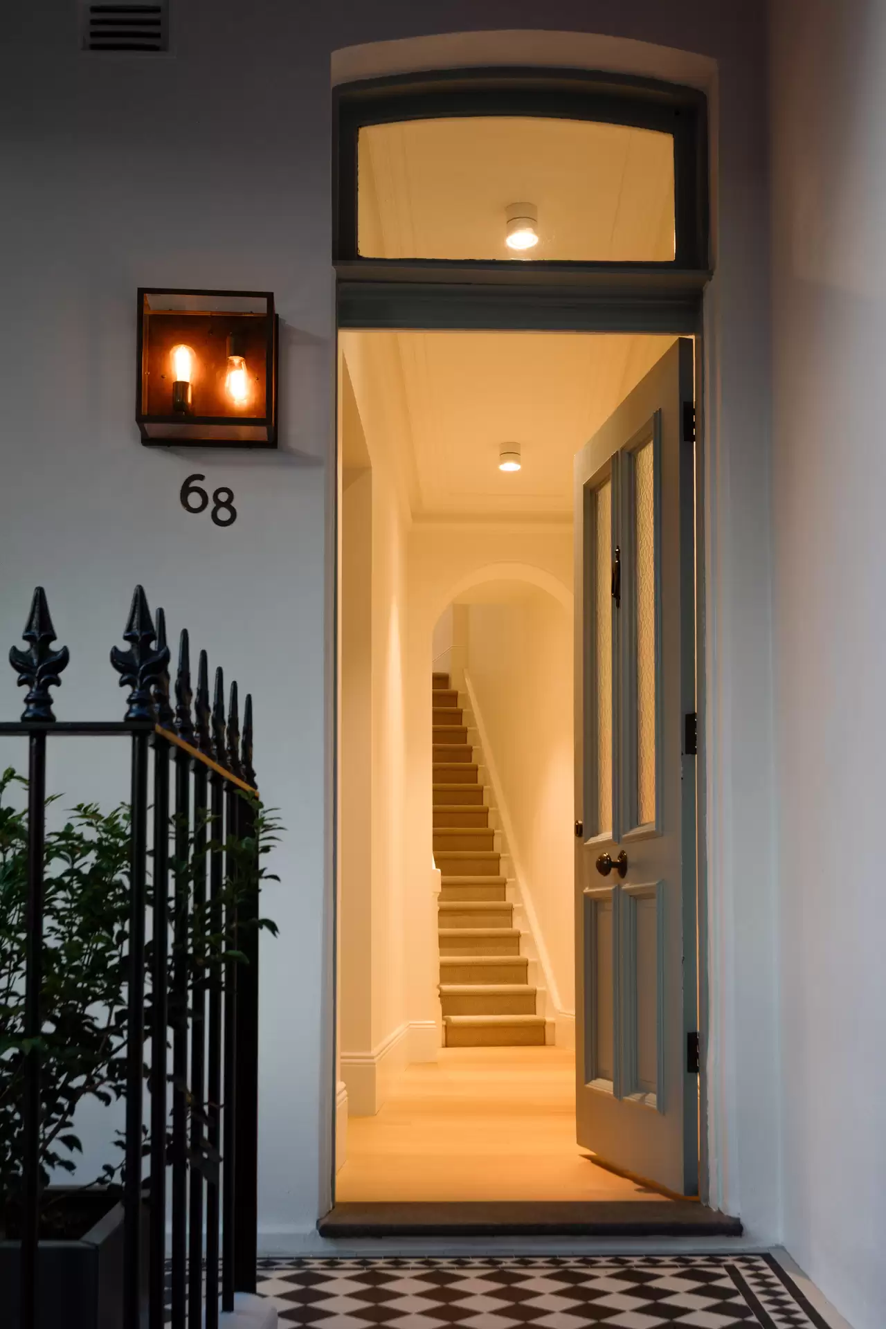 68 Fitzroy Street, Surry Hills Sold by Sydney Sotheby's International Realty - image 1