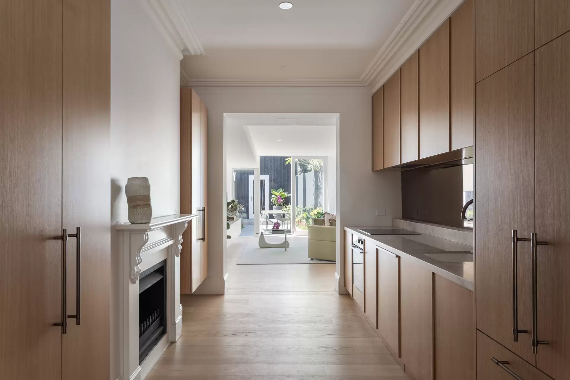 68 Fitzroy Street, Surry Hills Sold by Sydney Sotheby's International Realty - image 1