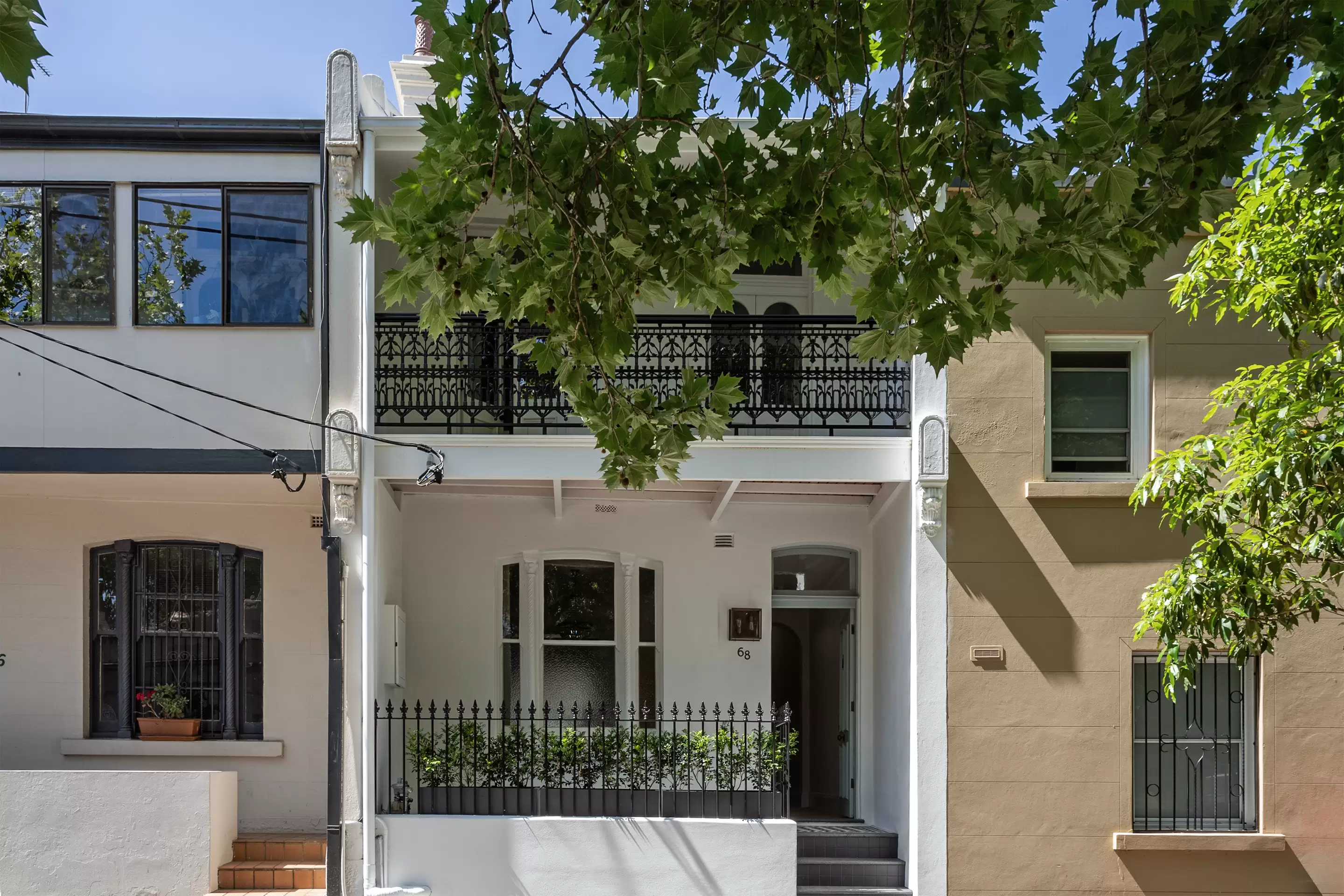 68 Fitzroy Street, Surry Hills Sold by Sydney Sotheby's International Realty - image 2