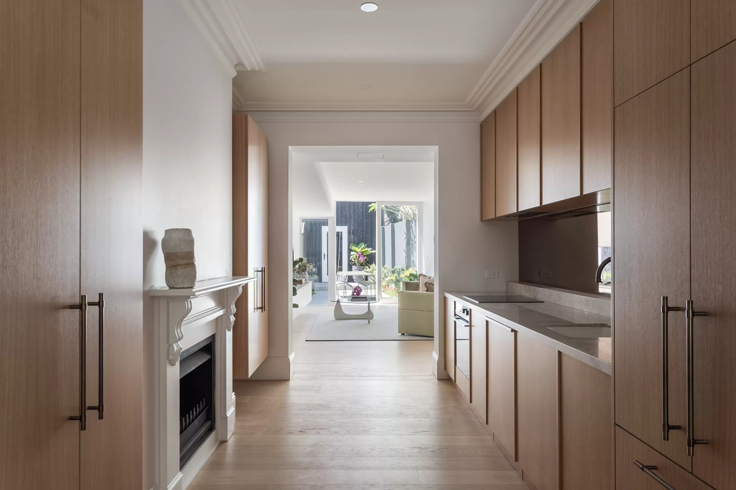 68 Fitzroy Street, Surry Hills Sold by Sydney Sotheby's International Realty - image 7