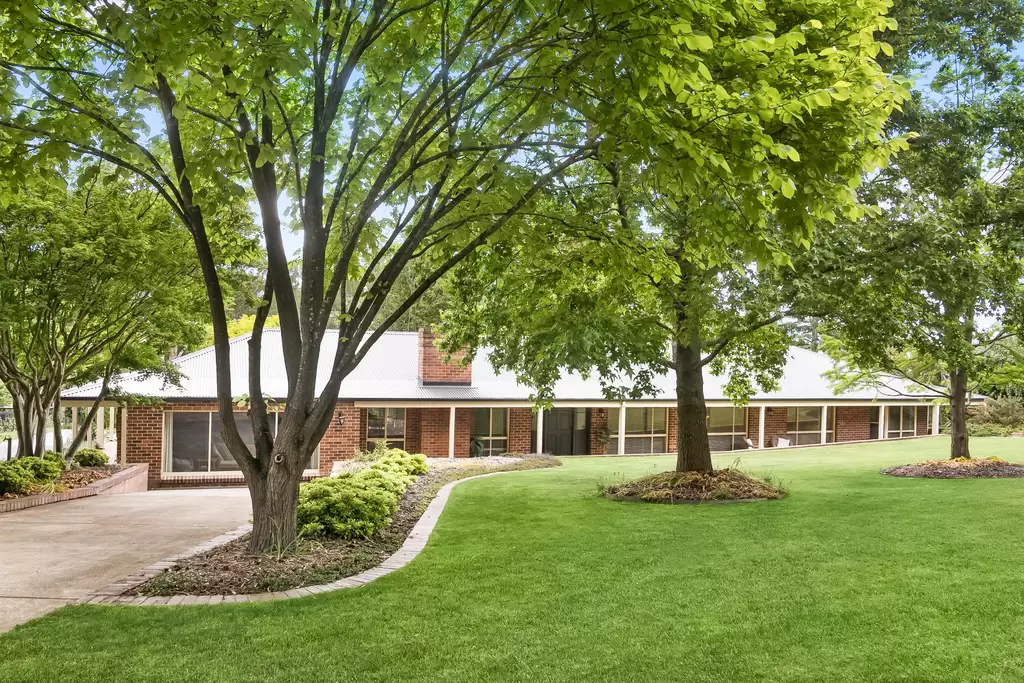 33 Phillip Street, Burradoo For Sale by Sydney Sotheby's International Realty