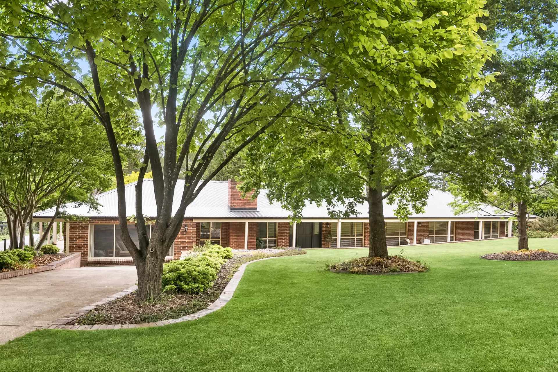 33 Phillip Street, Burradoo For Sale by Sydney Sotheby's International Realty - image 1
