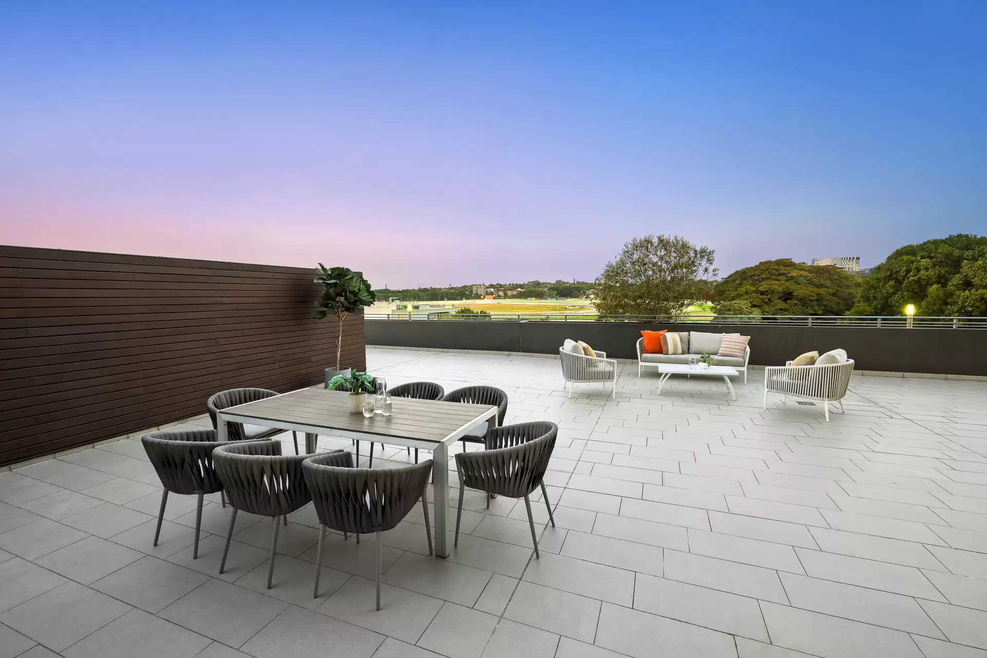 602E/103-107 Doncaster Avenue, Kensington Sold by Sydney Sotheby's International Realty - image 2