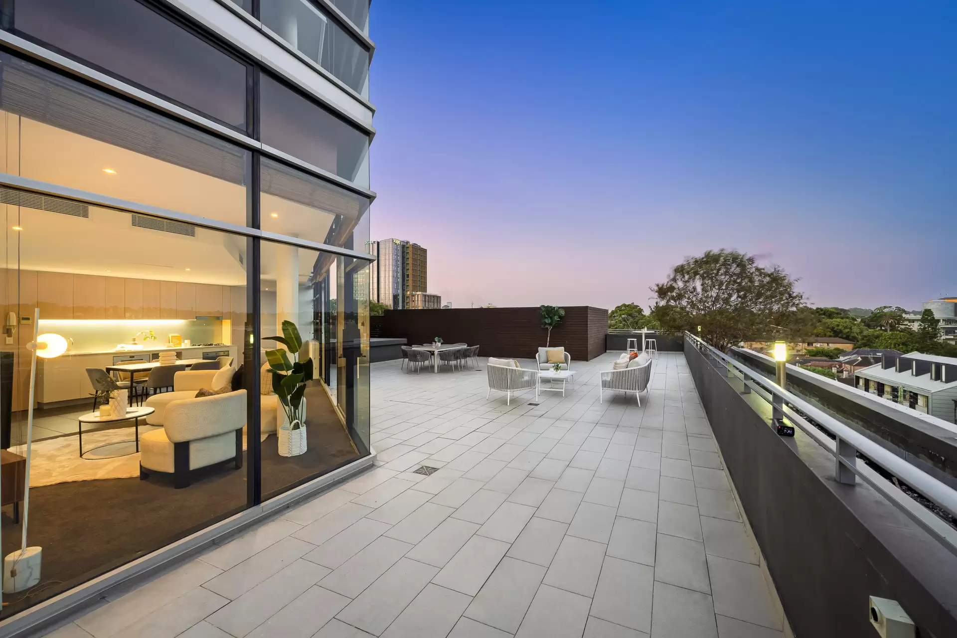 602E/103-107 Doncaster Avenue, Kensington Sold by Sydney Sotheby's International Realty - image 6