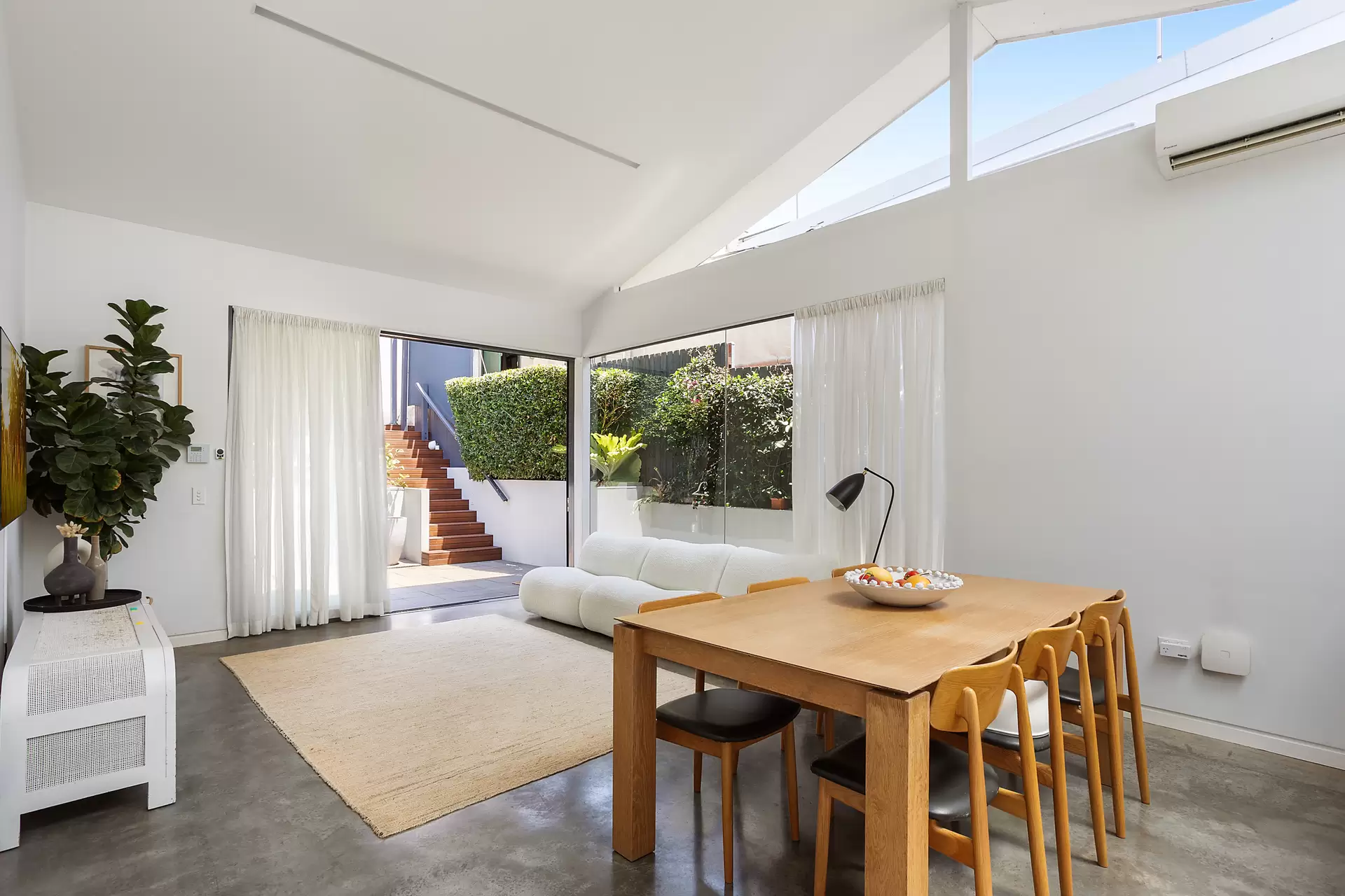 11 Ewell Street, Bondi Sold by Sydney Sotheby's International Realty - image 6