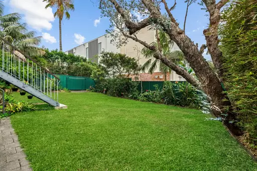 1/63 Carr Street, Coogee Sold by Sydney Sotheby's International Realty