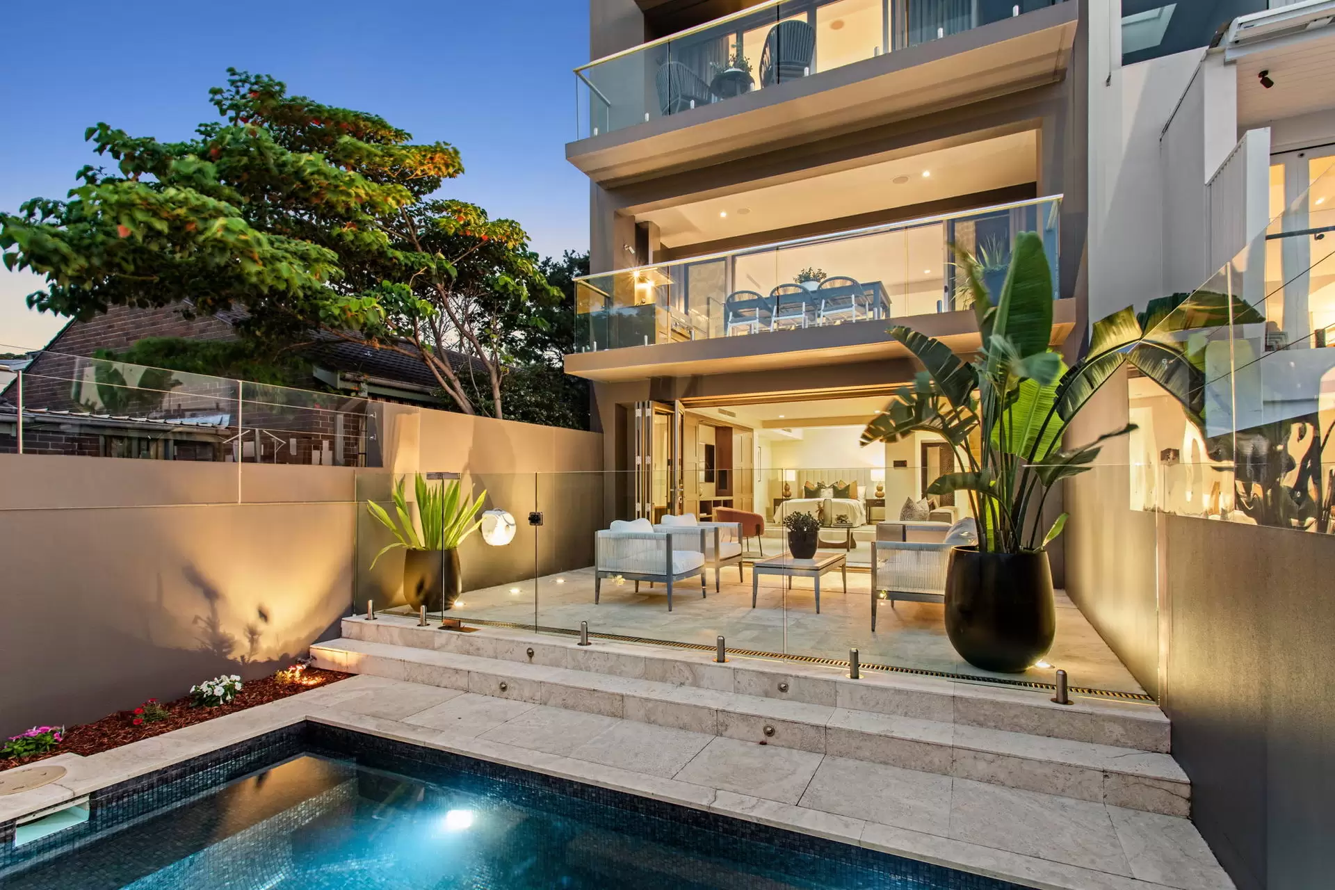 4 View Street, Woollahra Sold by Sydney Sotheby's International Realty - image 1