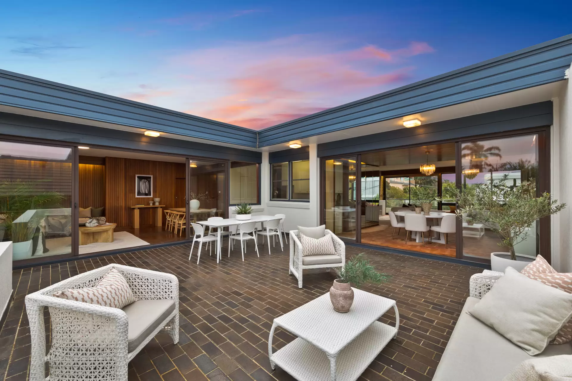 23 Macleay Street, South Coogee Sold by Sydney Sotheby's International Realty - image 1