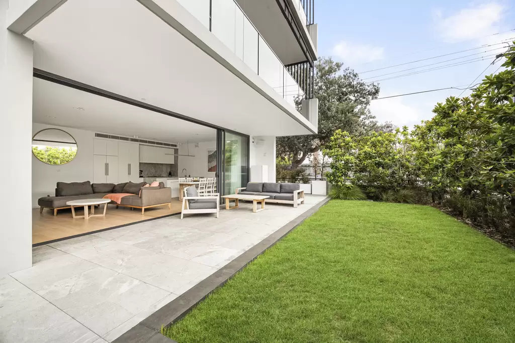 2/48 Dudley Street, Coogee Sold by Sydney Sotheby's International Realty