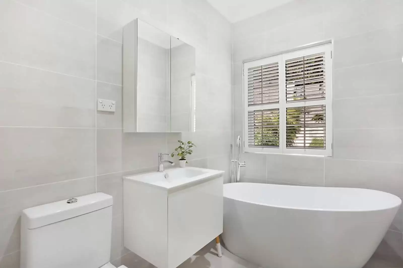 7 Onslow Place, Rose Bay Leased by Sydney Sotheby's International Realty - image 4