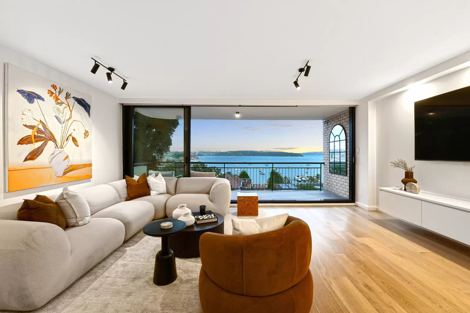 5B/20-22 Onslow Avenue, Elizabeth Bay Sold by Sydney Sotheby's International Realty - image 1