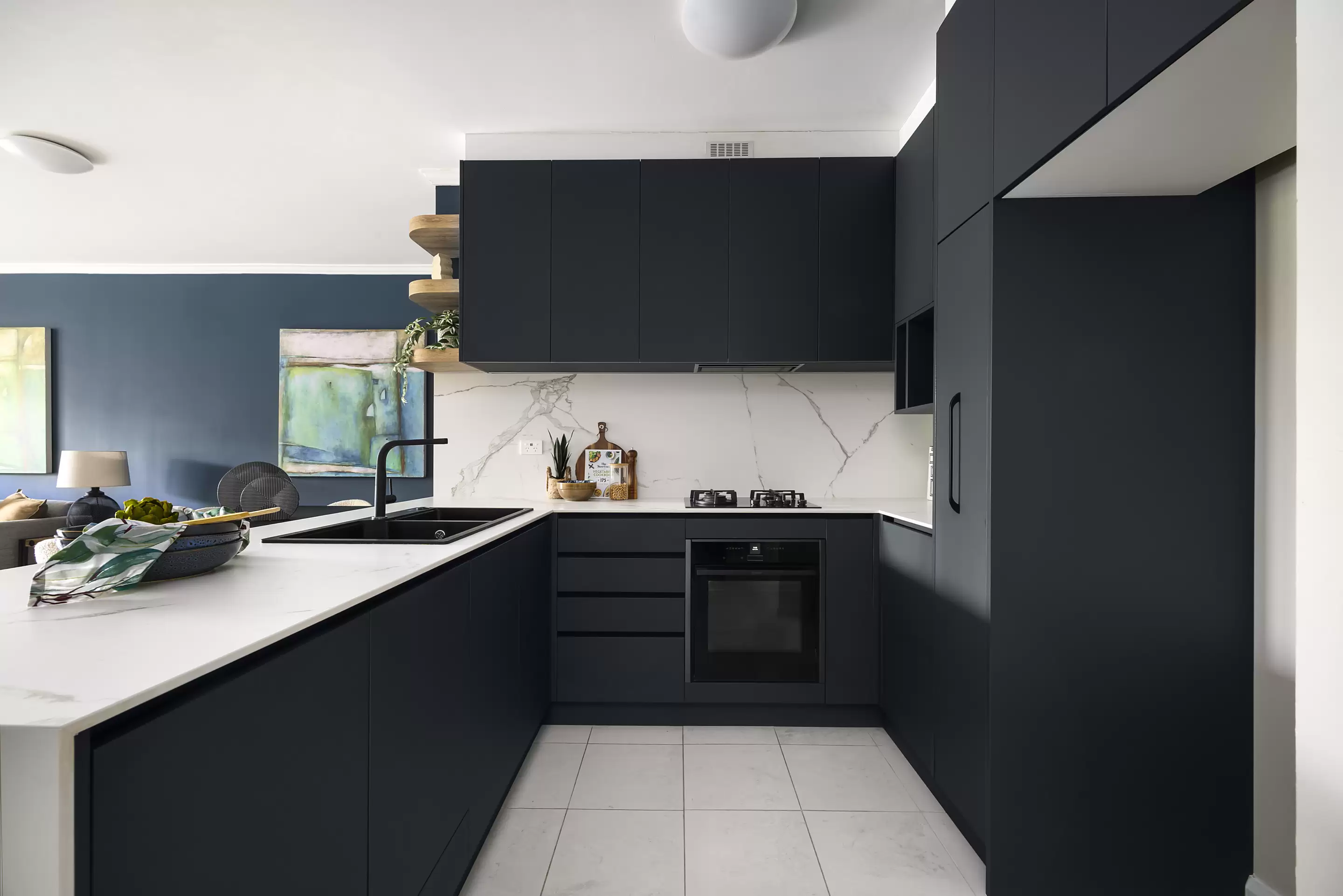 106/804 Bourke Street, Waterloo Sold by Sydney Sotheby's International Realty - image 3