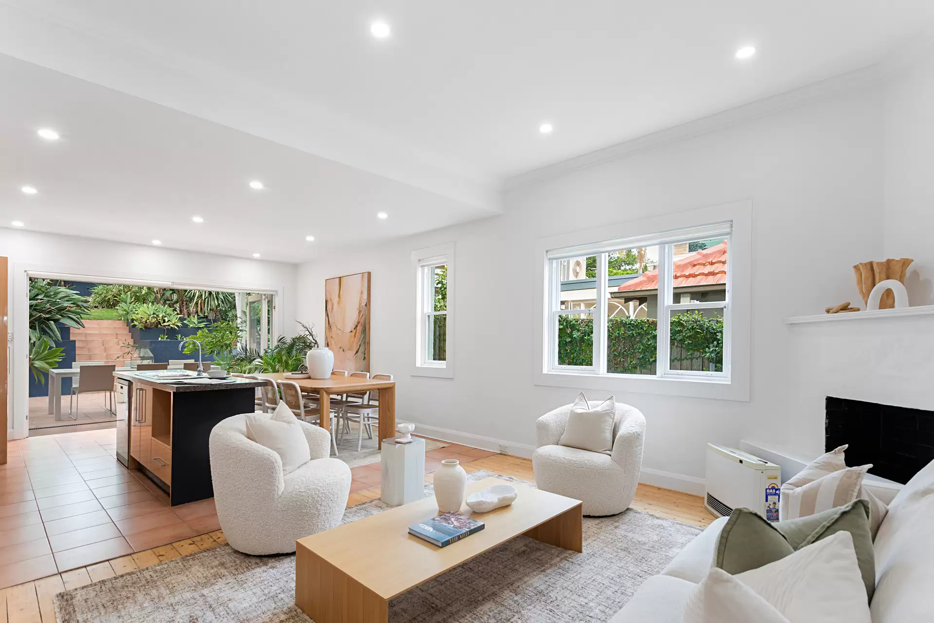 276 Rainbow Street, Coogee Sold by Sydney Sotheby's International Realty - image 1