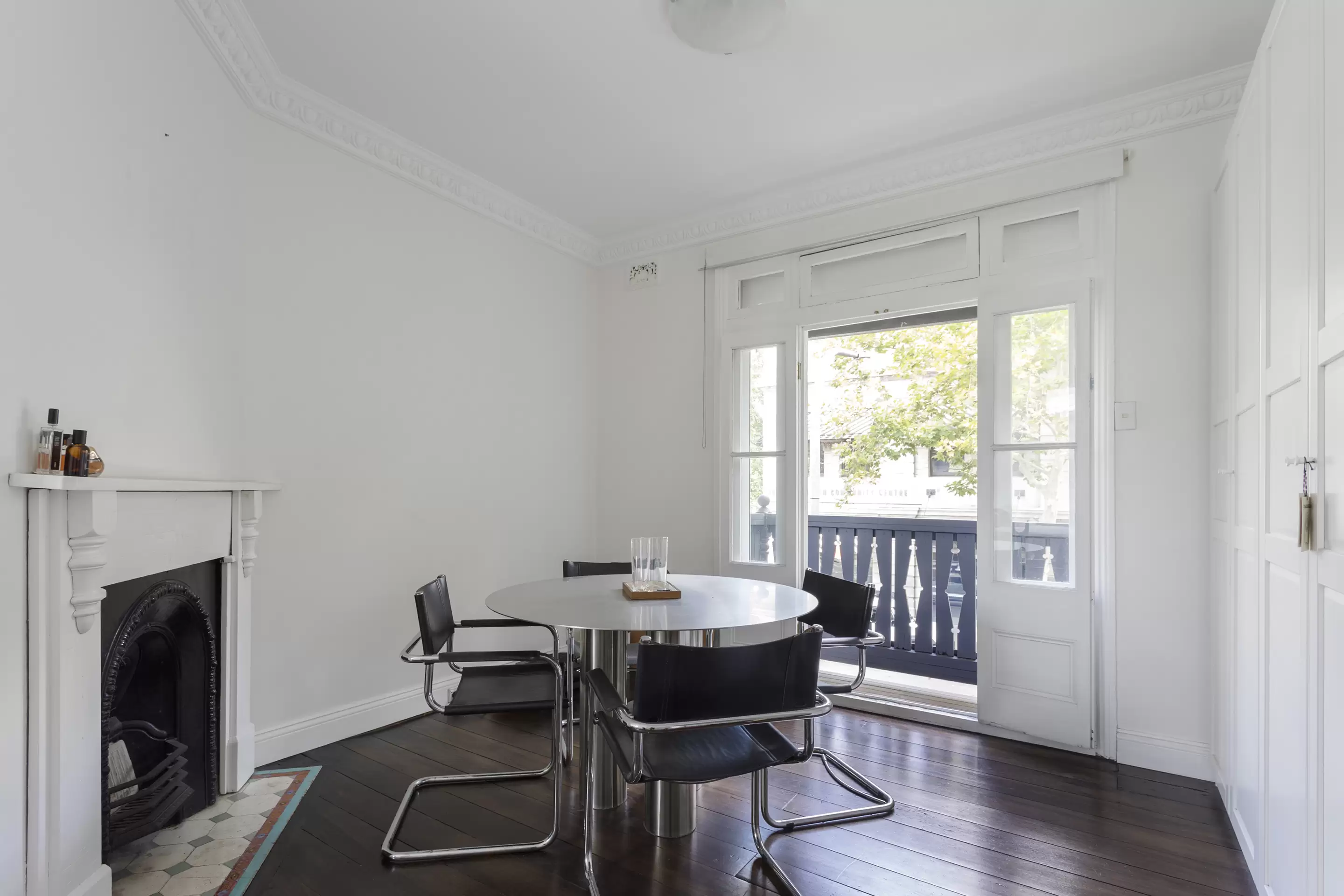 82 Nicholson Street, Woolloomooloo Sold by Sydney Sotheby's International Realty - image 6