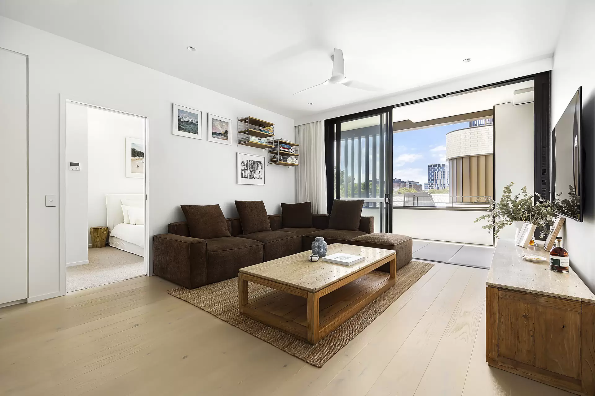 311/30 Young Street, Randwick Sold by Sydney Sotheby's International Realty - image 1