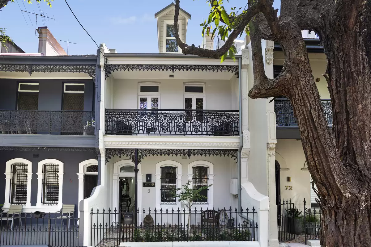 74 Great Buckingham Street, Redfern Sold by Sydney Sotheby's International Realty - image 1