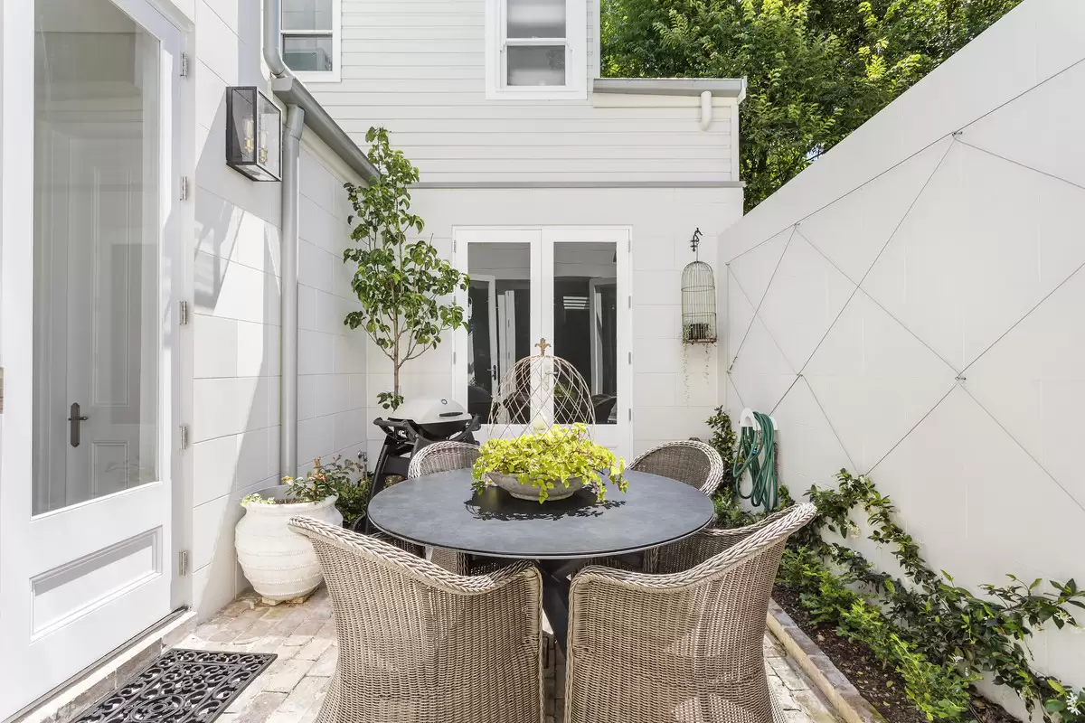 74 Great Buckingham Street, Redfern Sold by Sydney Sotheby's International Realty - image 10