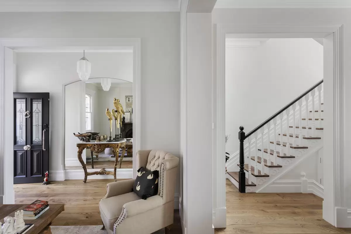 74 Great Buckingham Street, Redfern Sold by Sydney Sotheby's International Realty - image 8