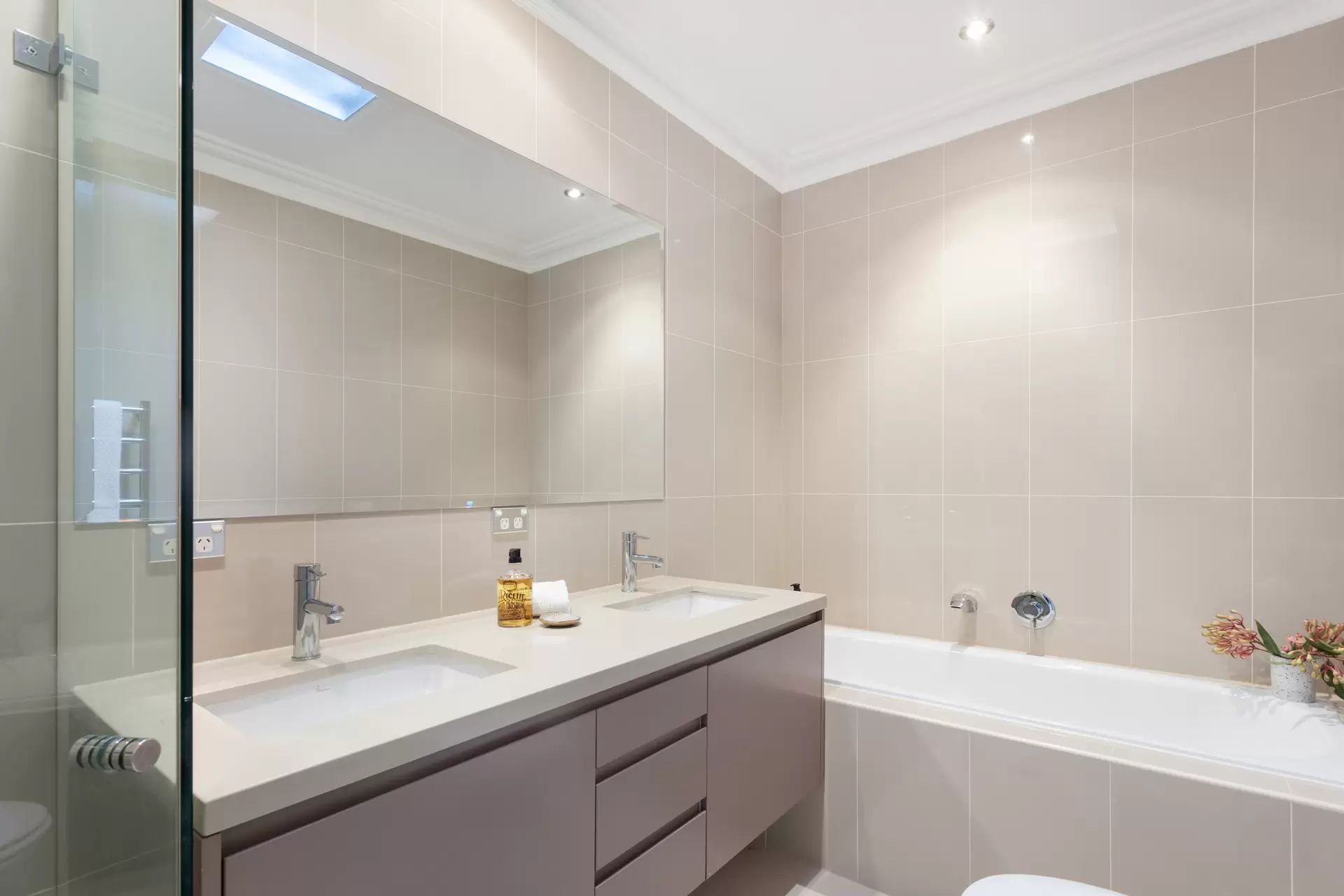 129 Underwood Street, Paddington Sold by Sydney Sotheby's International Realty - image 1